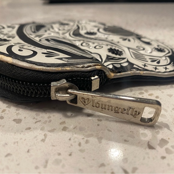 Star Wars Storm Trooper Loungefly Coin Purse Collectible - Picture 3 of 9